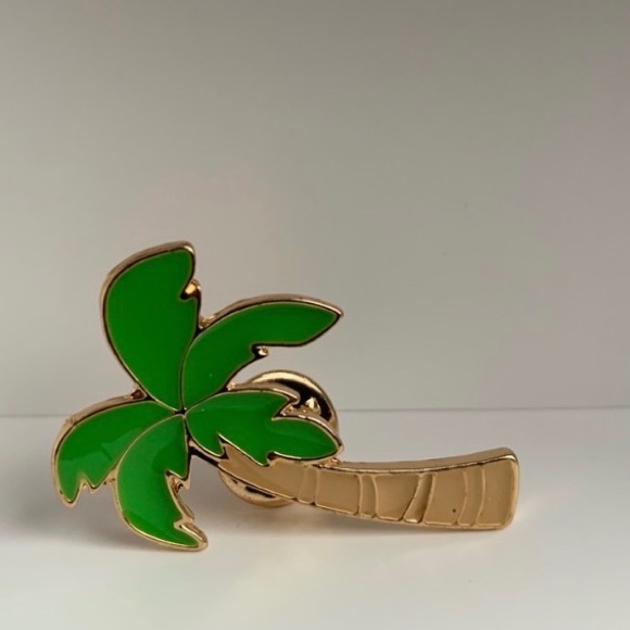 Metal Summertime Enamel Pins - Picture 3 of 5